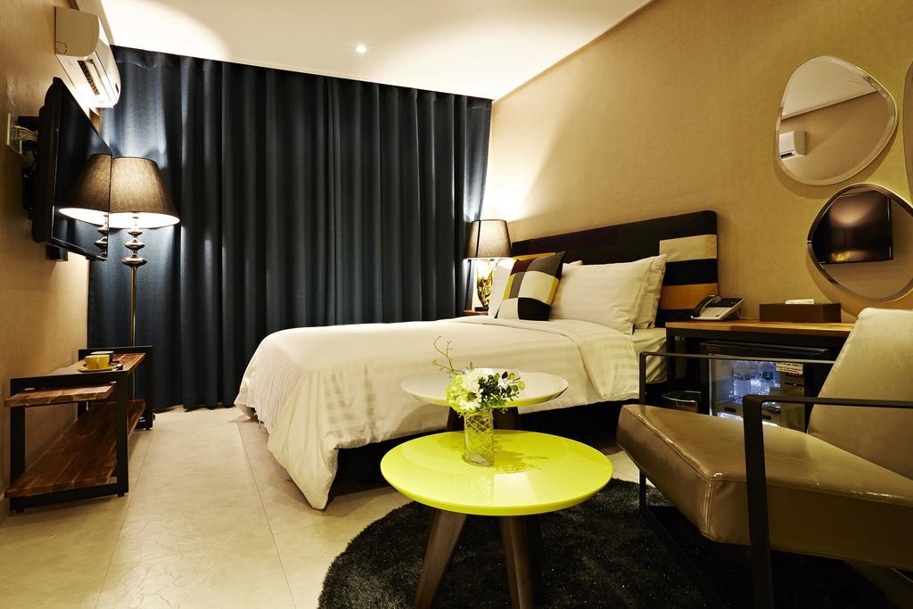Hotel Namoo Cheong-Ju Cheongju Oda fotoğraf